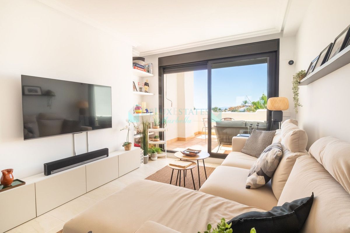 Penthouse for sale in Estepona