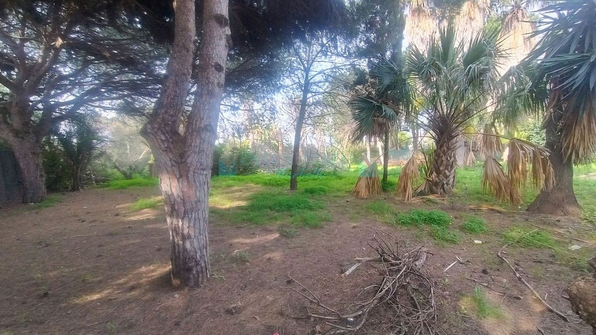 Residential Plot for sale in Hacienda las Chapas, Marbella East