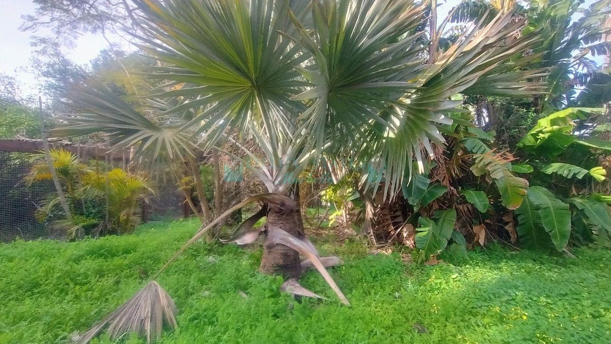 Residential Plot for sale in Hacienda las Chapas, Marbella East