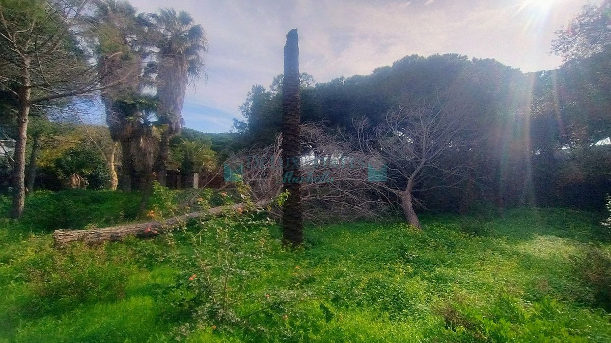 Residential Plot for sale in Hacienda las Chapas, Marbella East