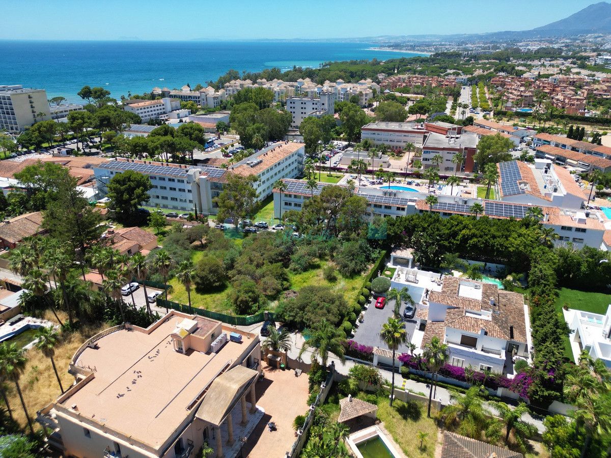 Plot for sale in Estepona