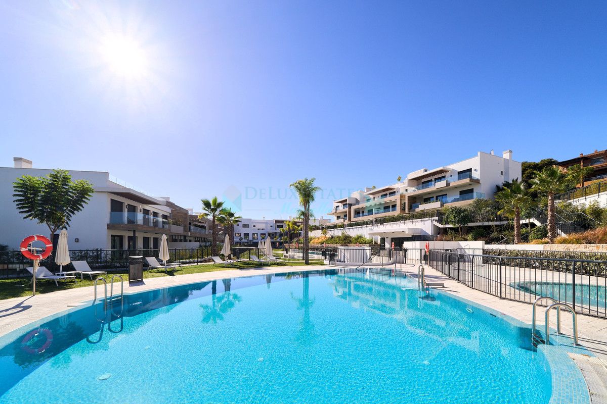 Ground Floor Apartment for sale in Estepona