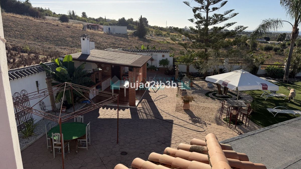 Residential Plot for sale in Estepona