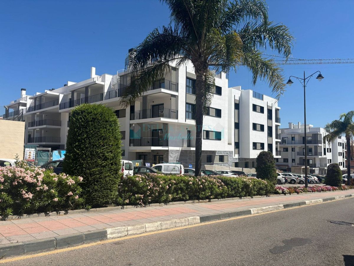 Apartment for sale in Estepona