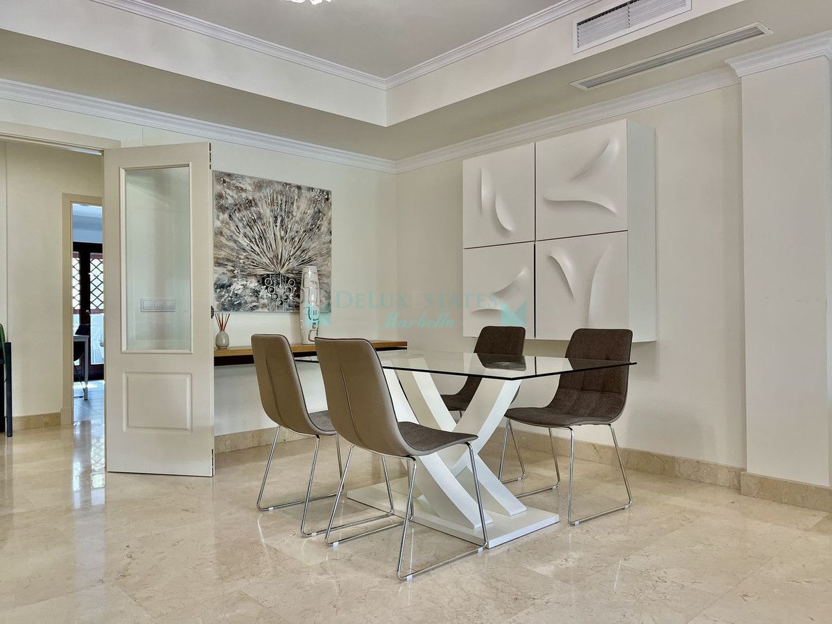 Ground Floor Apartment for sale in Marbella Golden Mile