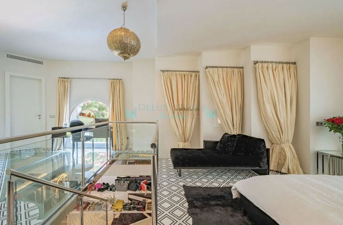 Town House for sale in Marbella