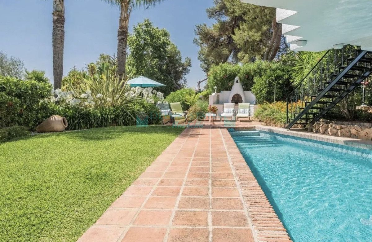 Town House for sale in Marbella