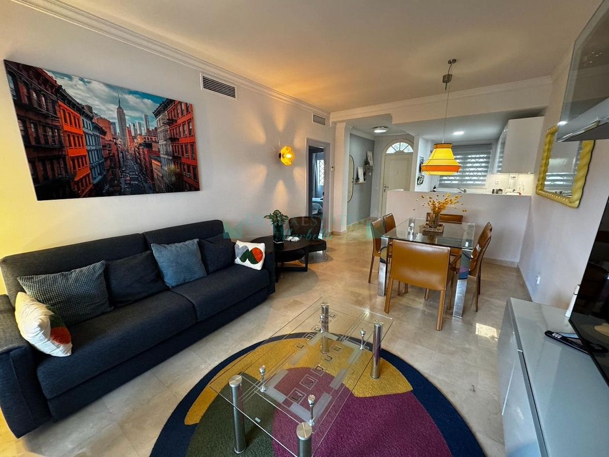 Ground Floor Apartment for sale in Nueva Andalucia