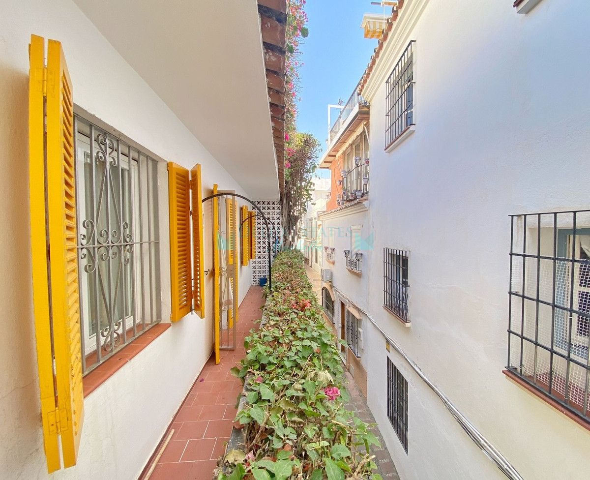 Town House for sale in Marbella