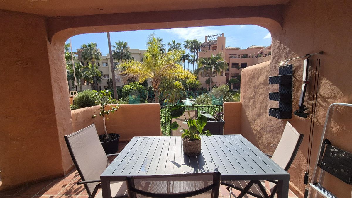 Apartamento Planta Baja en venta en Los Flamingos, Benahavis