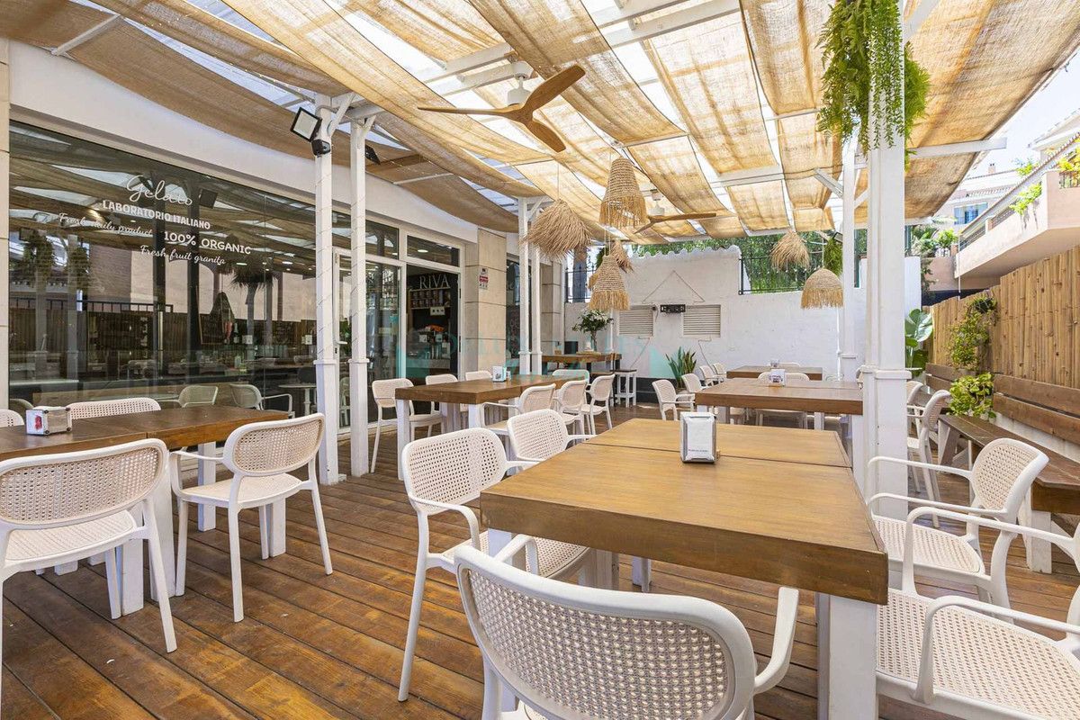 Bar for sale in Nueva Andalucia