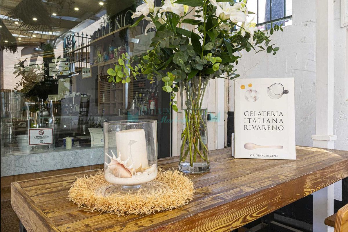 Bar for sale in Nueva Andalucia