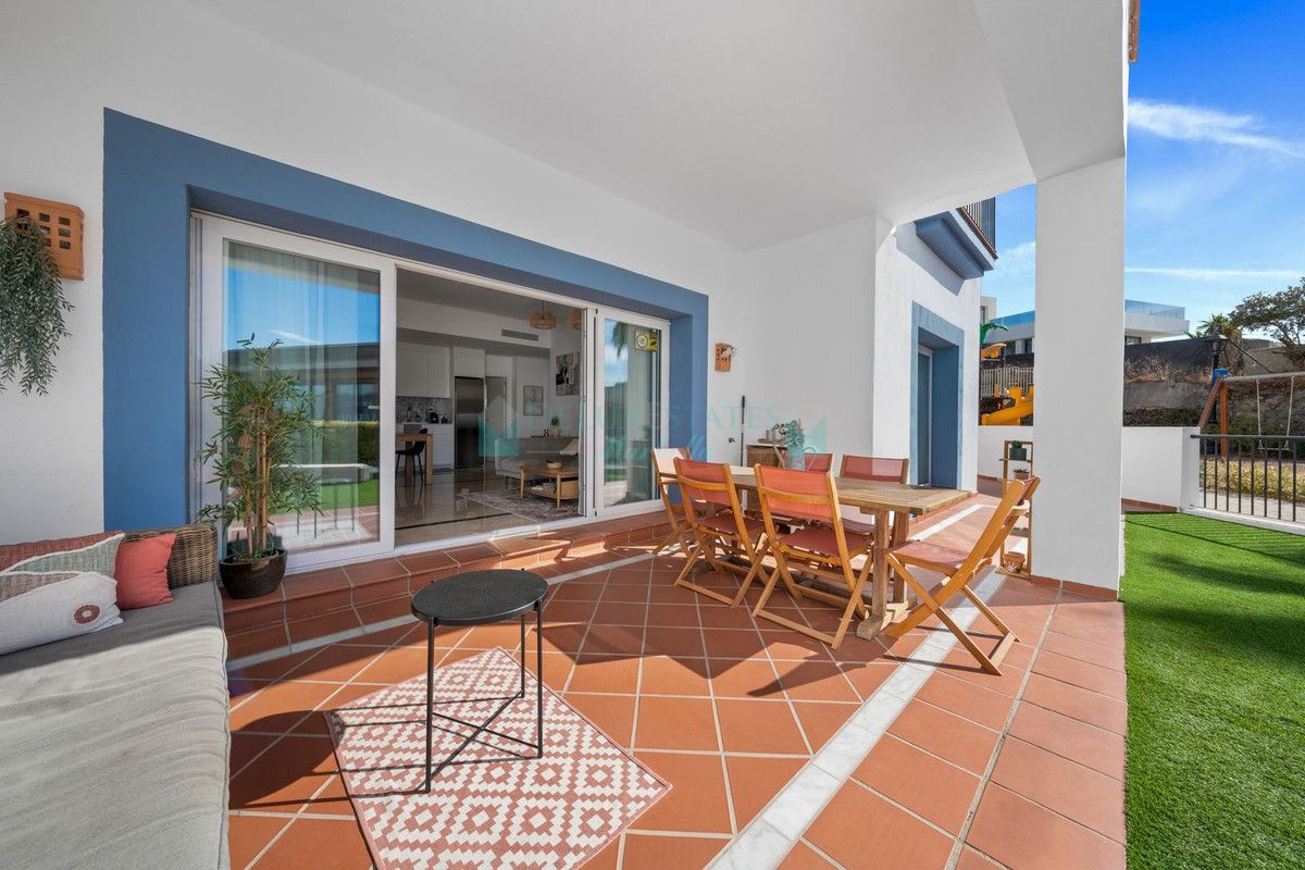 Ground Floor Apartment for sale in Benahavis