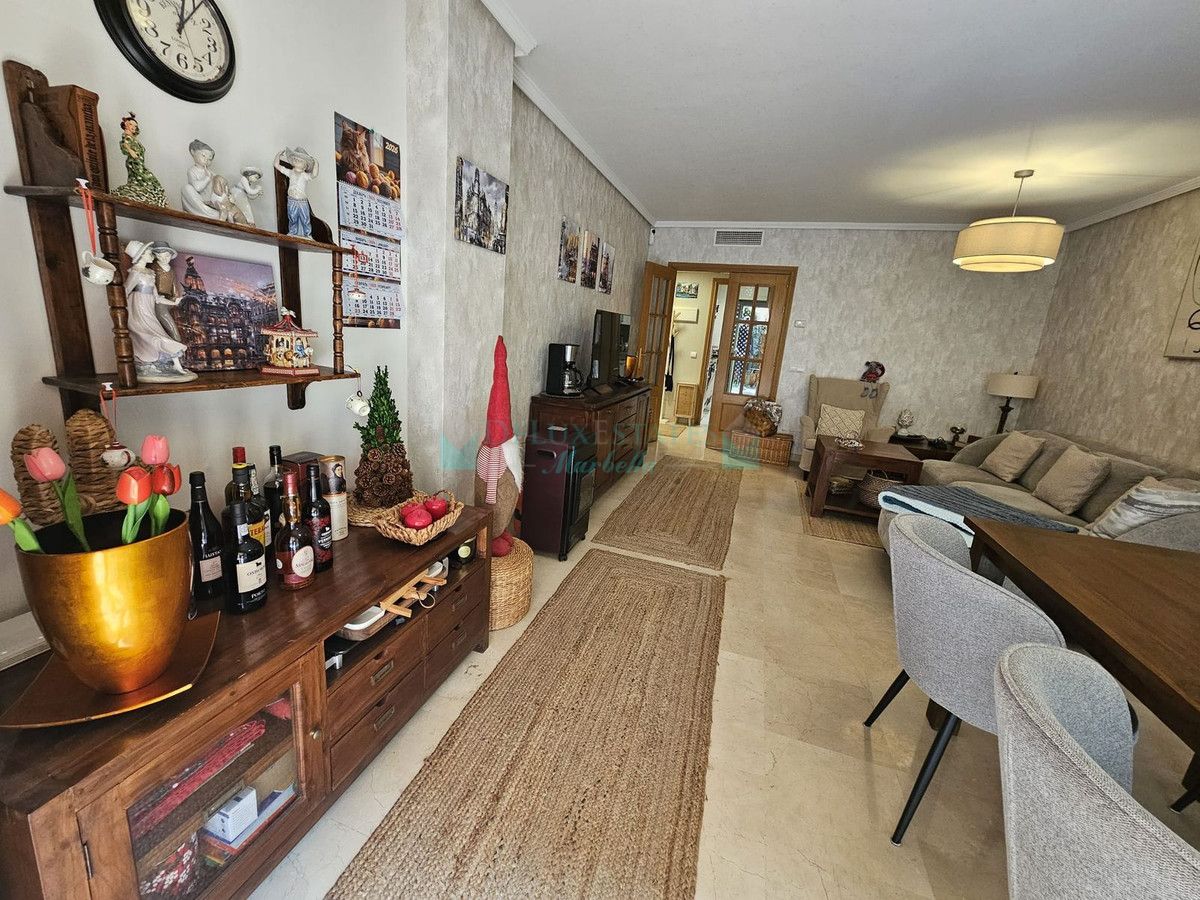 Ground Floor Apartment for sale in Las Chapas, Marbella East