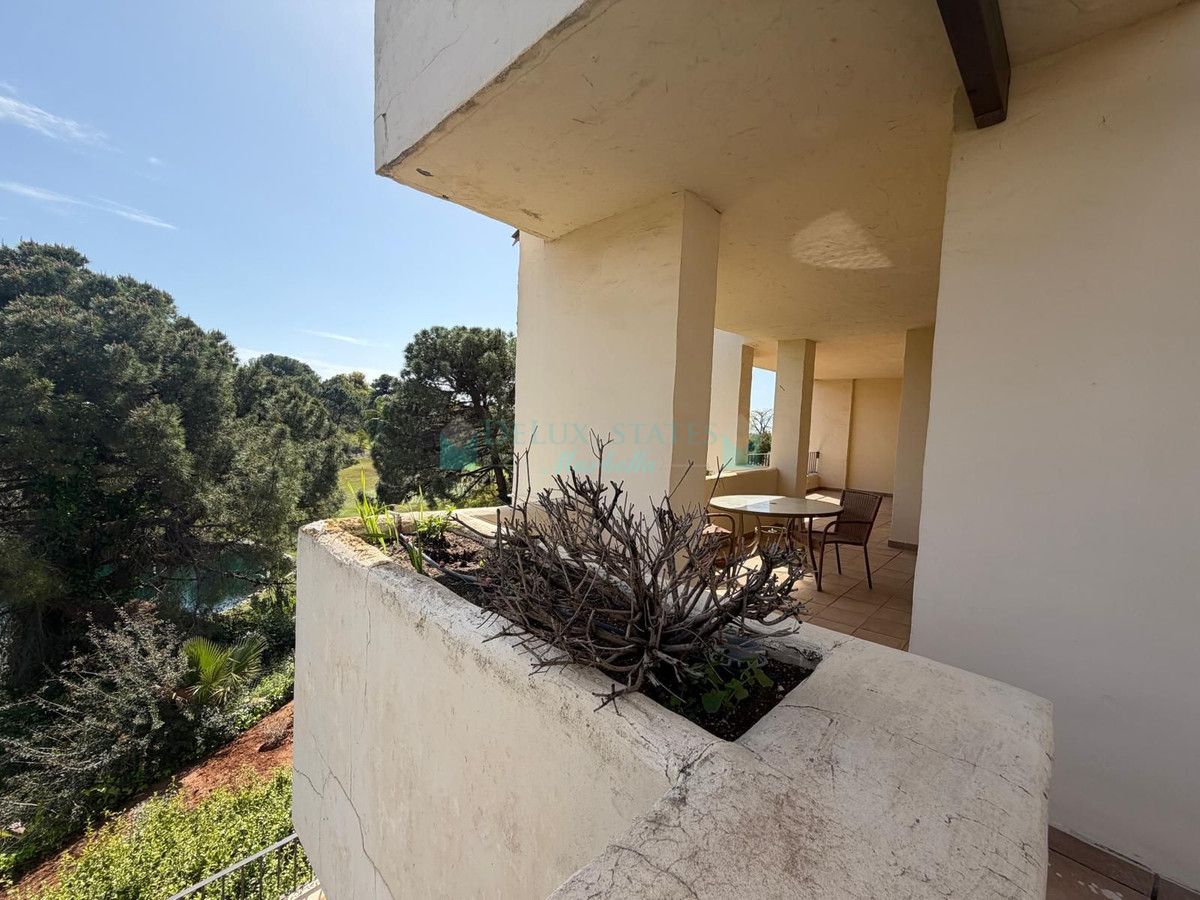 Apartamento en venta en La Quinta, Benahavis