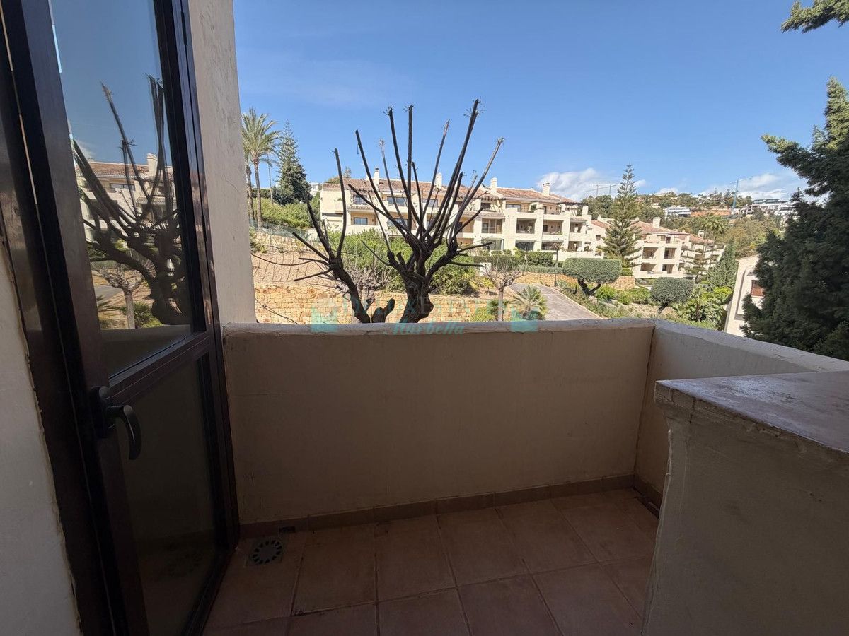 Apartamento en venta en La Quinta, Benahavis