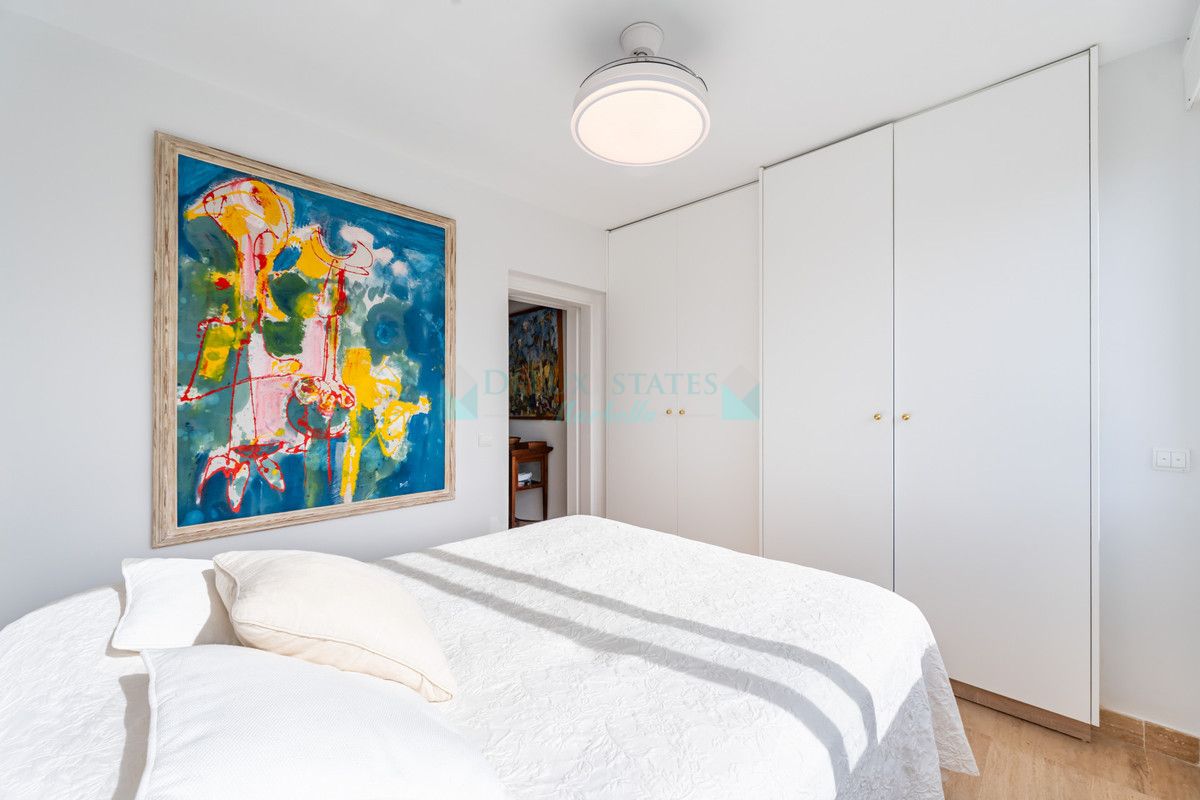 Apartamento en venta en Rio Real, Marbella Este