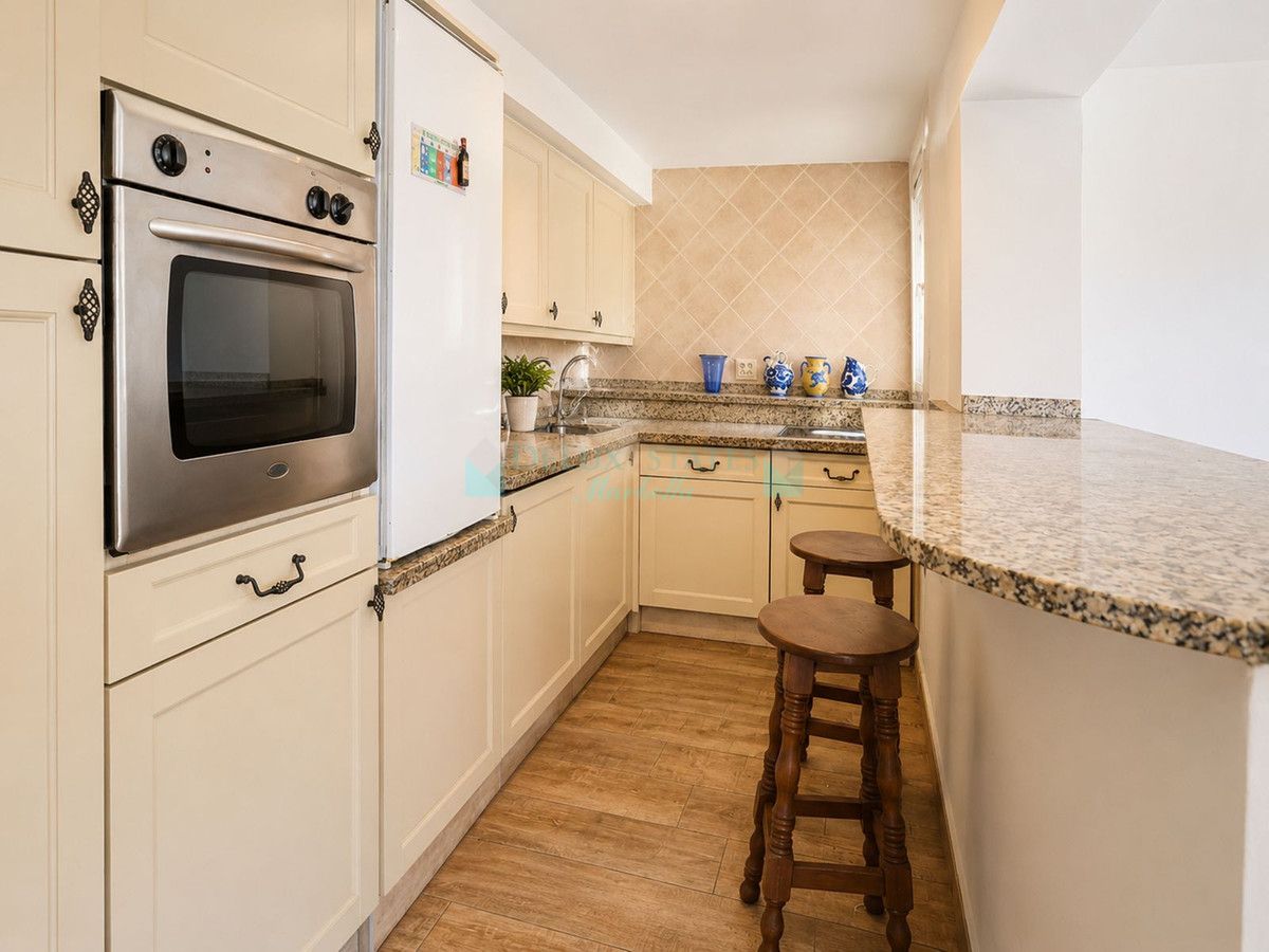 Ground Floor Apartment for sale in Istan