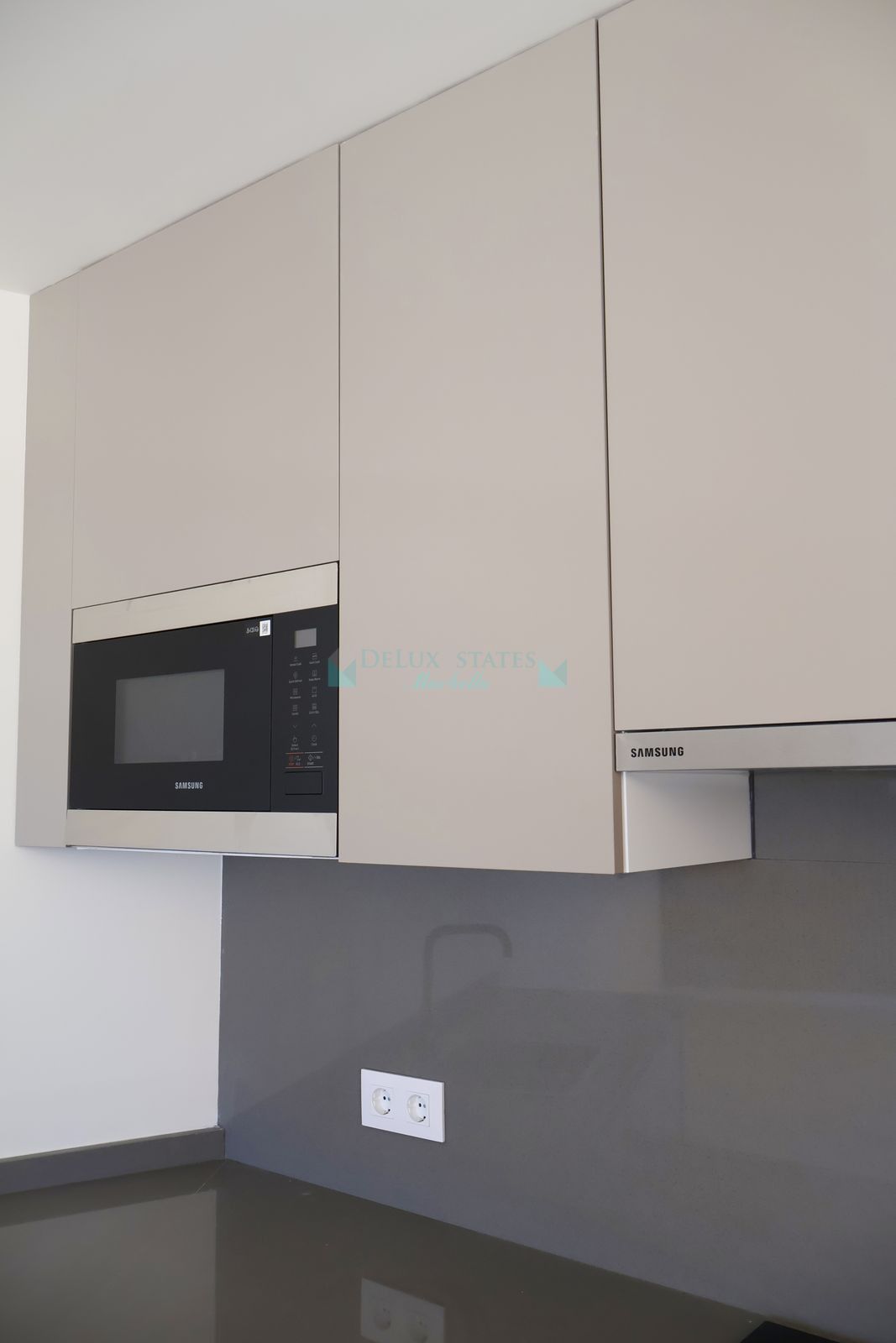 Penthouse for sale in Estepona