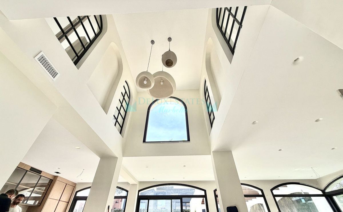 Villa for sale in San Pedro de Alcantara