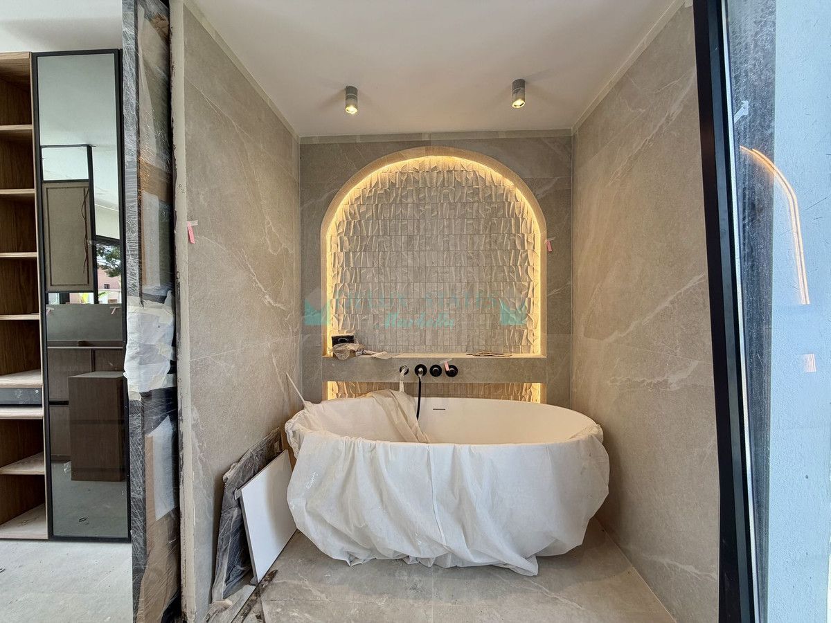 Villa for sale in San Pedro de Alcantara