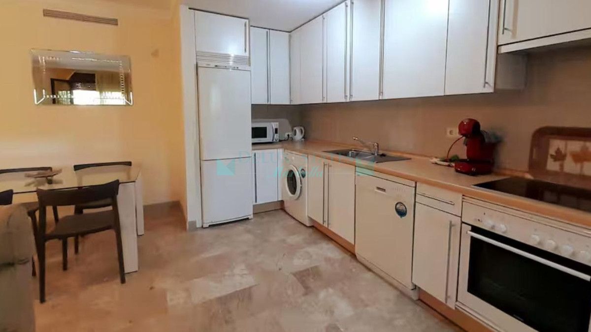 Ground Floor Apartment for rent in Estepona