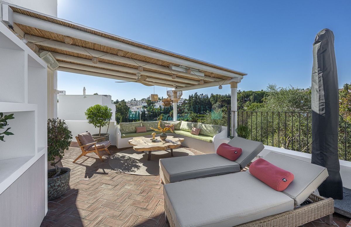 Town House for sale in Marbella Golden Mile