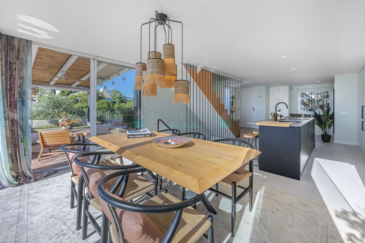 Town House for sale in Marbella Golden Mile