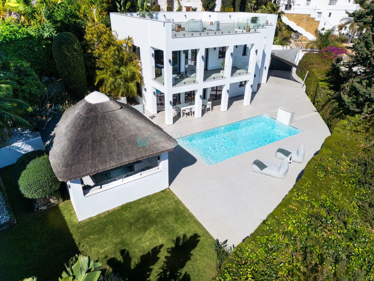 Villa en alquiler en Nueva Andalucia