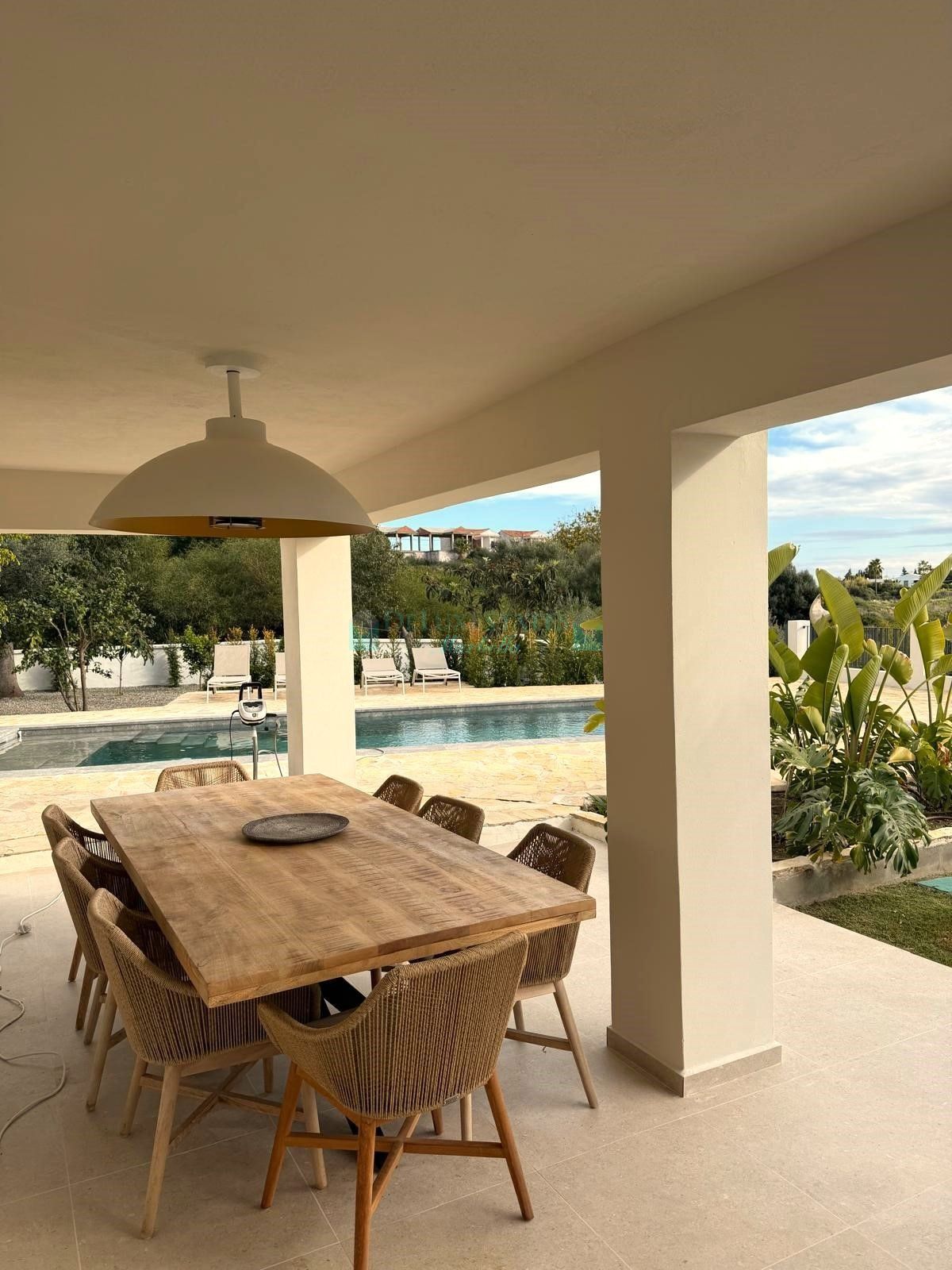 Villa en alquiler en Estepona