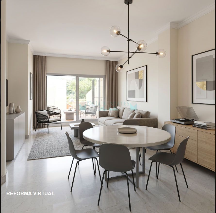 Apartamento Planta Baja en venta en Elviria, Marbella Este