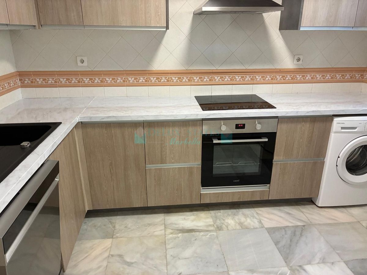 Semi Detached Villa for rent in Guadalmina Alta, San Pedro de Alcantara