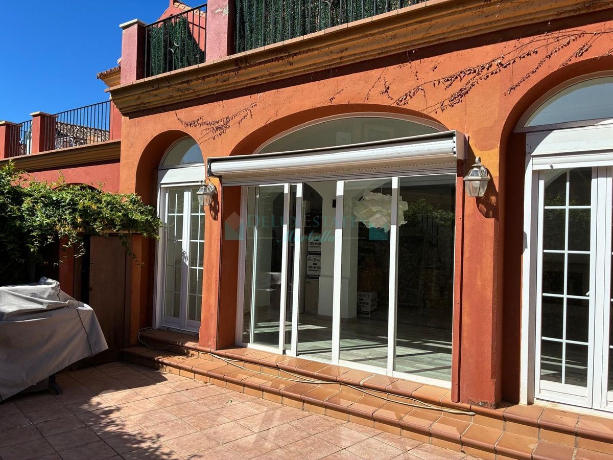 Semi Detached Villa for rent in Guadalmina Alta, San Pedro de Alcantara