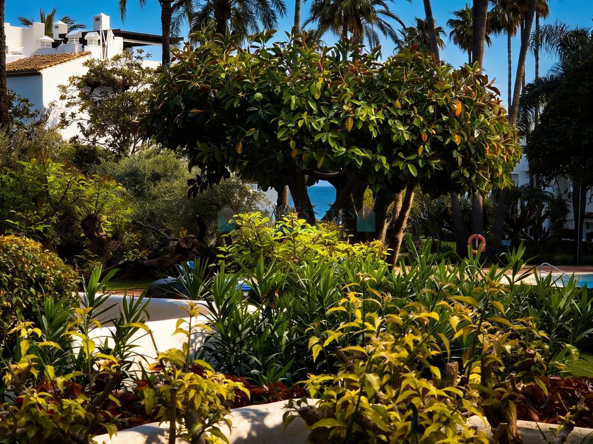 Ground Floor Apartment for sale in Estepona