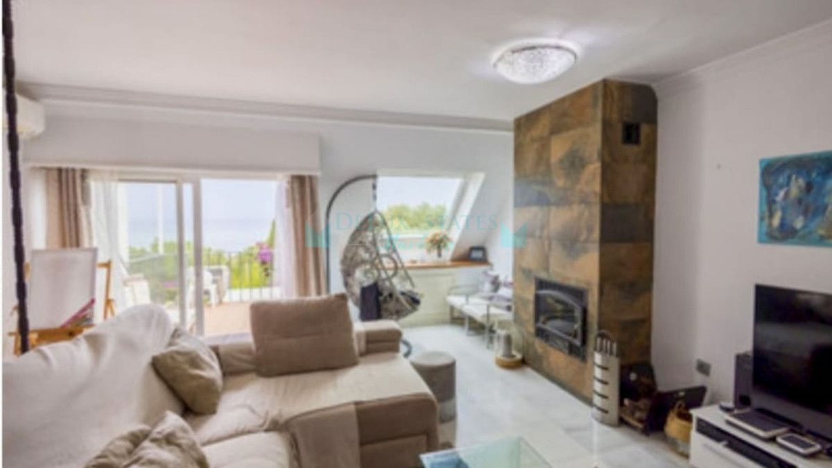 Town House for sale in Estepona