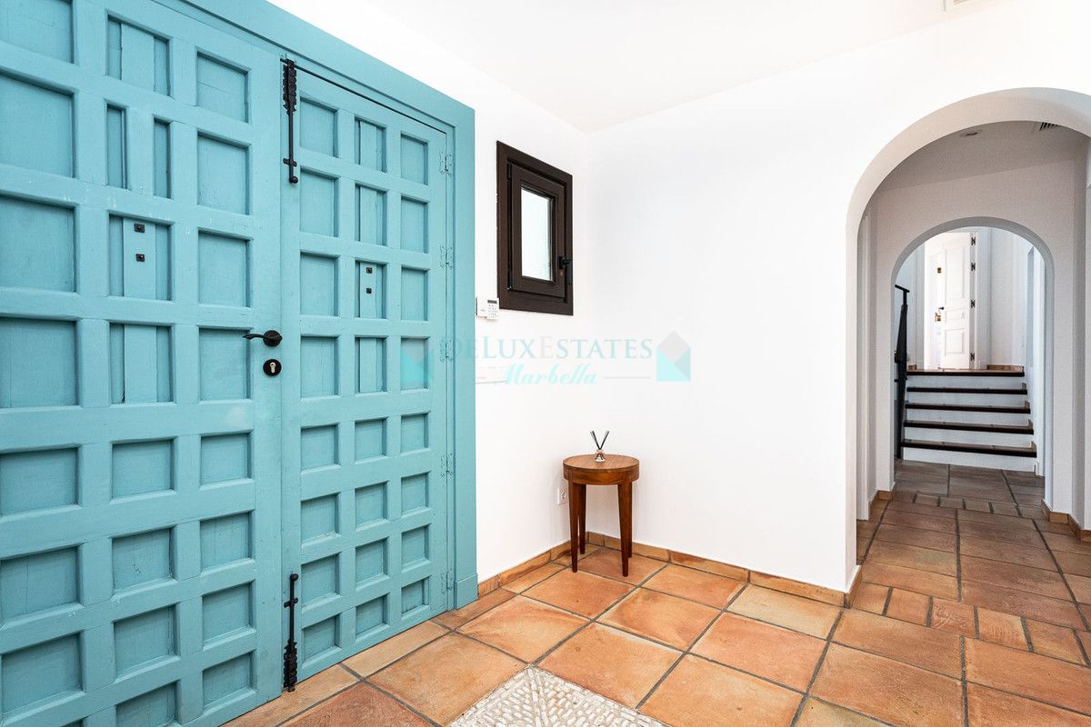 Villa for sale in Guadalmina Baja, San Pedro de Alcantara