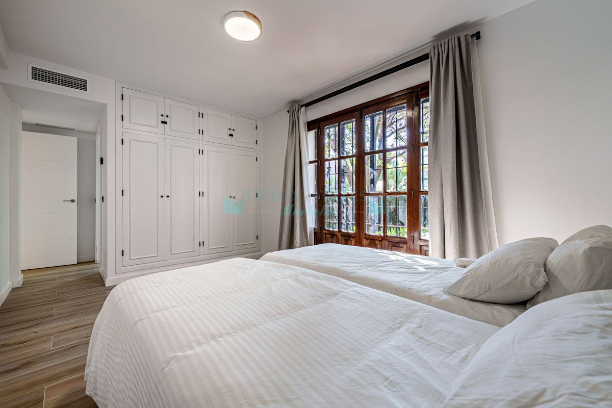 Ground Floor Apartment for sale in Sierra Blanca, Marbella Golden Mile