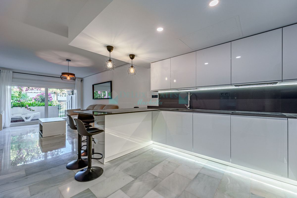 Ground Floor Apartment for sale in Sierra Blanca, Marbella Golden Mile