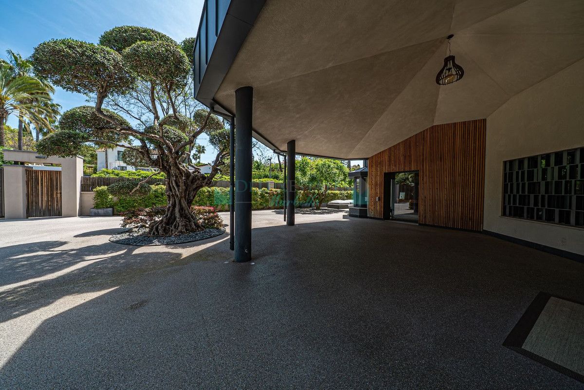 Villa for rent in Marbella