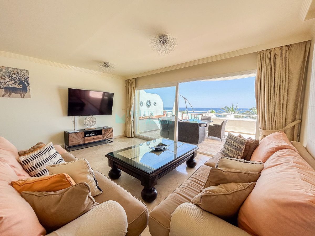 Apartment for sale in Estepona