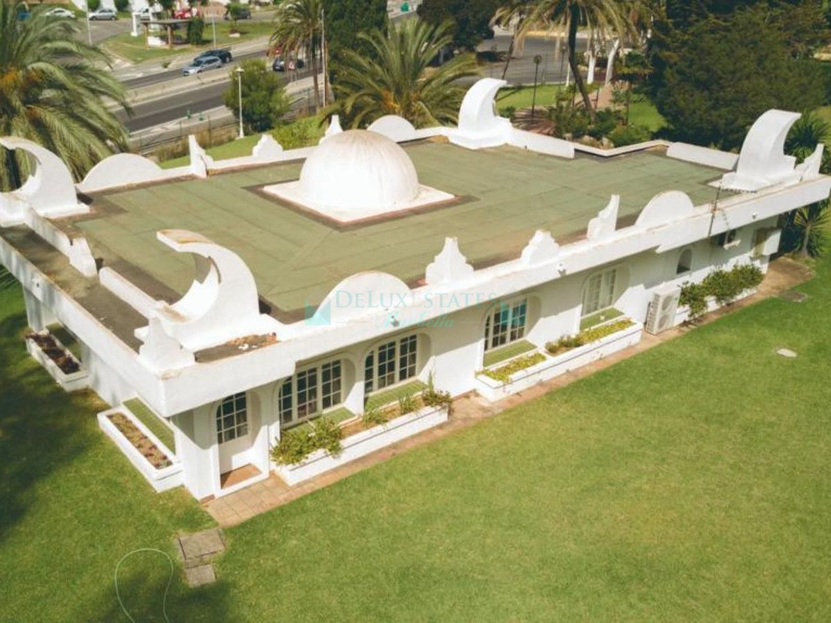 Plot for sale in Las Chapas, Marbella East