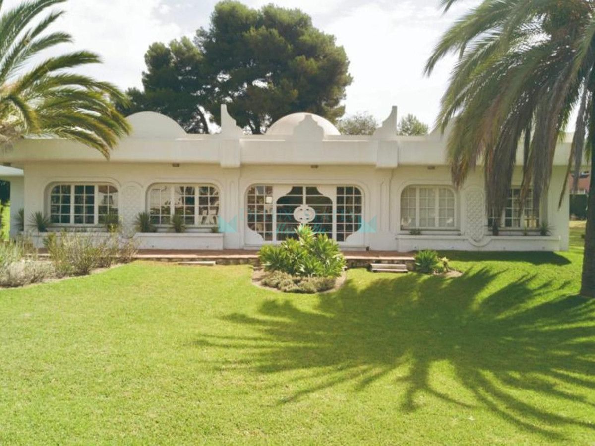 Plot for sale in Las Chapas, Marbella East