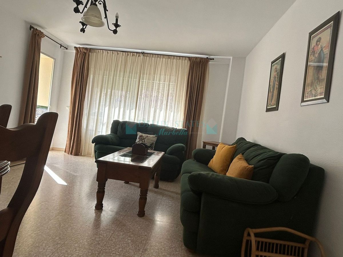 Apartment for sale in Estepona