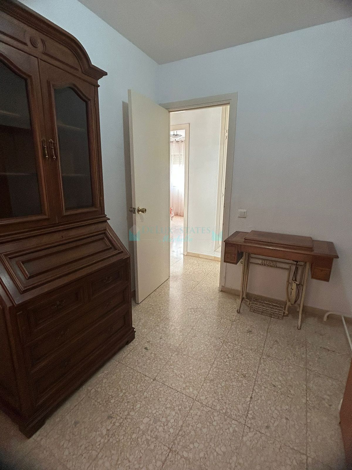 Apartment for sale in Estepona