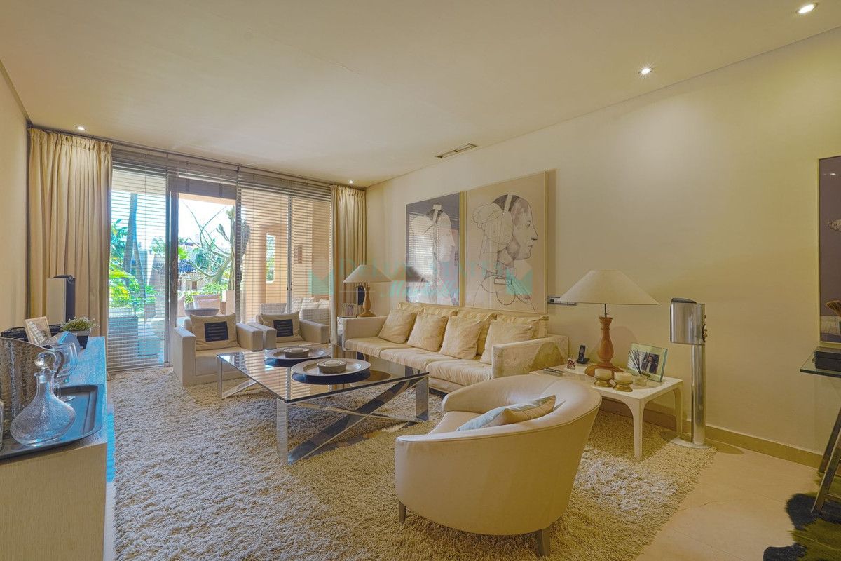 Ground Floor Apartment for sale in Marbella