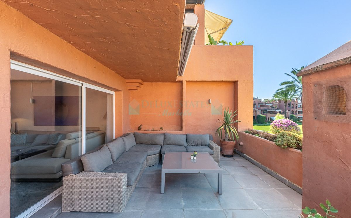 Apartment for sale in Estepona