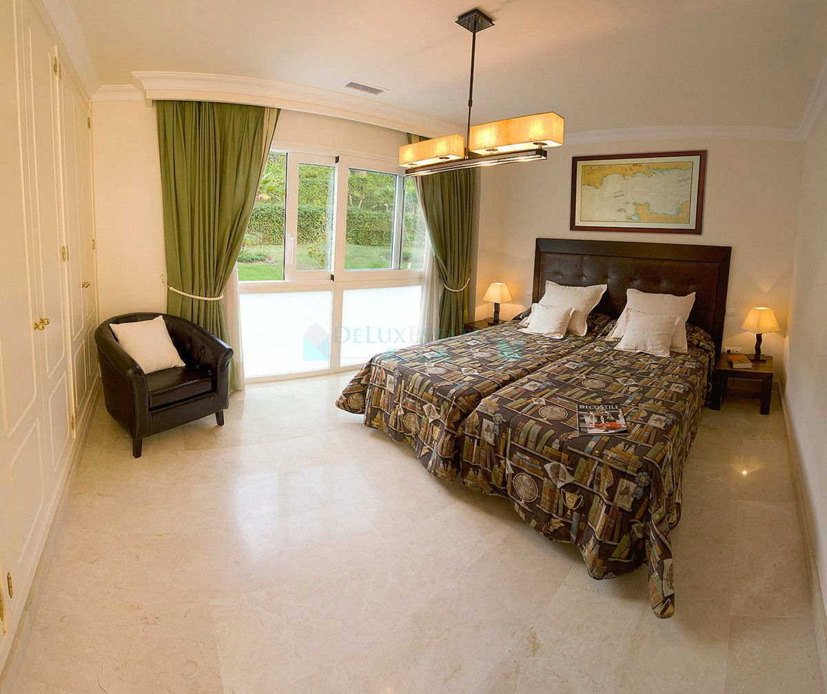 Ground Floor Apartment for sale in Marbella