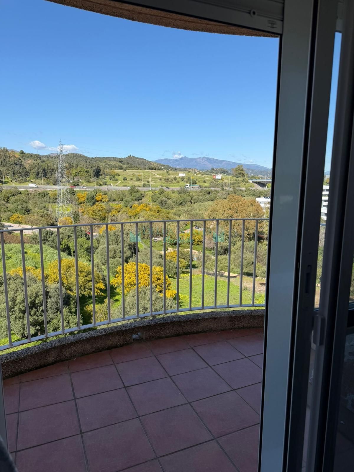 Penthouse for sale in Estepona