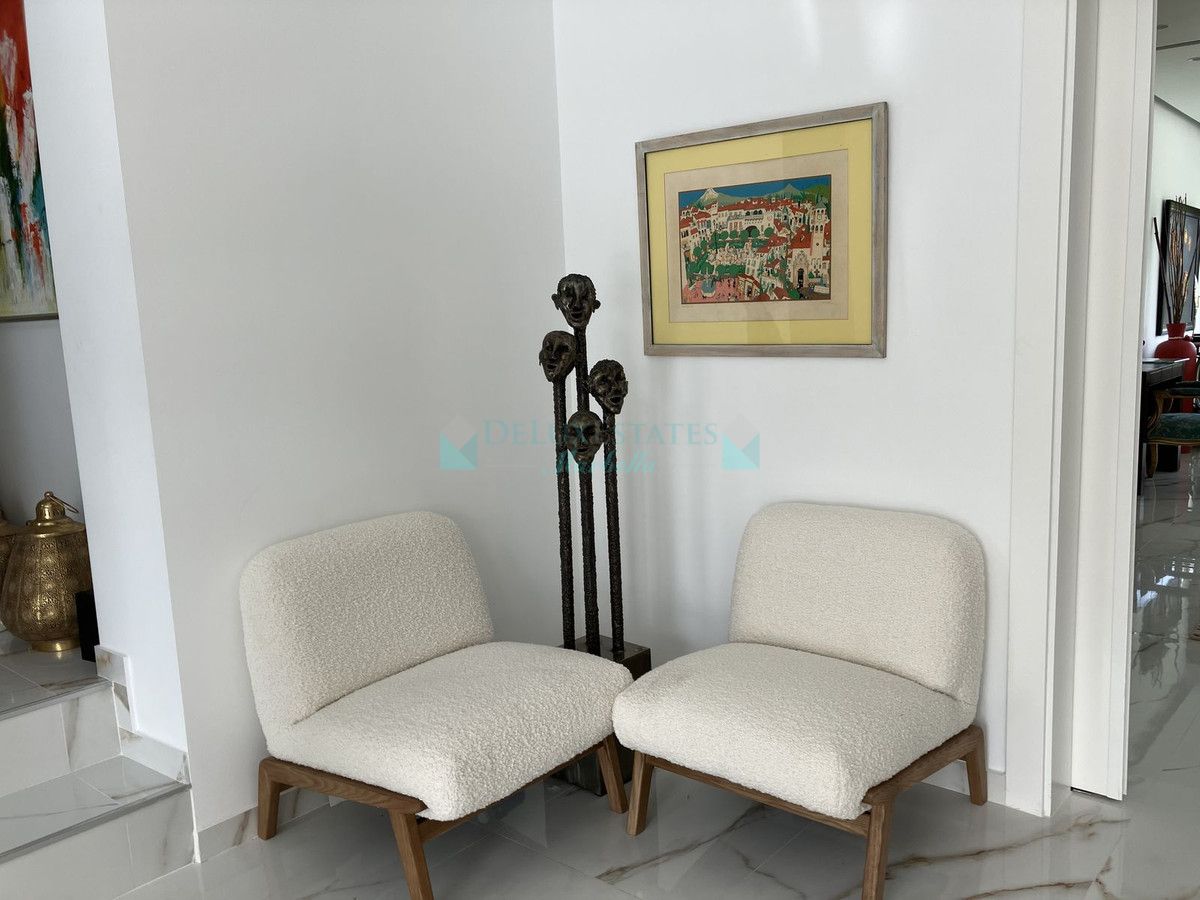 Villa for sale in Marbella - Puerto Banus