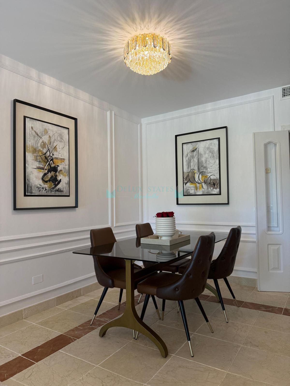 Apartment for sale in Estepona